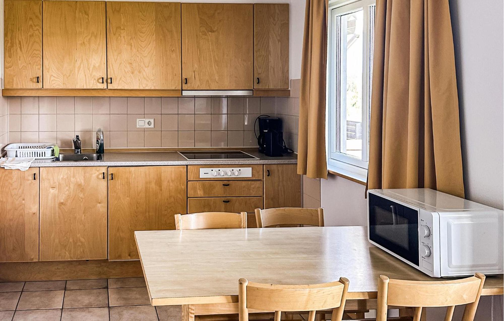 Lovely Home In Hok With Wifi Ngoại thất bức ảnh